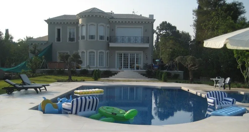 tiles pool 2