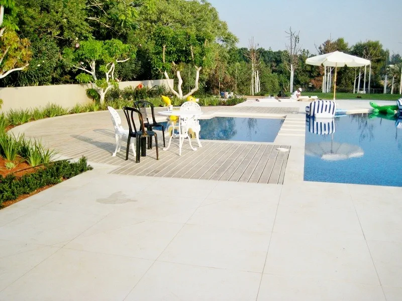 tiles pool 3